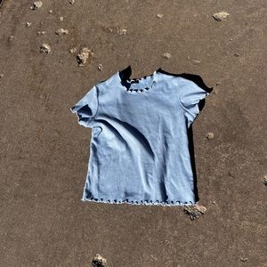 DISCONTINUED COLOR || BRANDY MELVILLE RUFFLE TOP